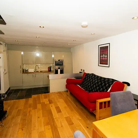 Hébergement de vacances Modern 1-bed House In For 4 People
